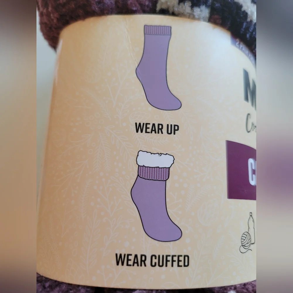 NWT- Muk Luks Womens Tall Ribbed-cuff Cabin Socks. Set Of 2 S/M   Shoe Size 5-7